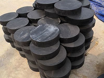 博罗县板式橡胶支座由若干层橡胶片与薄钢板经加压硫化